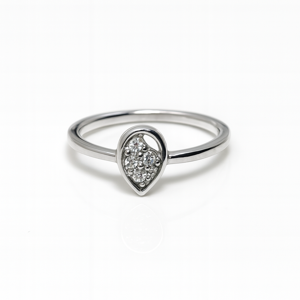 CRYSTAL DEW 925 STERLING SILVERRING