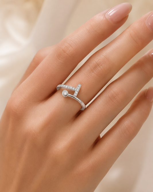 HUG ME  925 STERLING SILVER RING