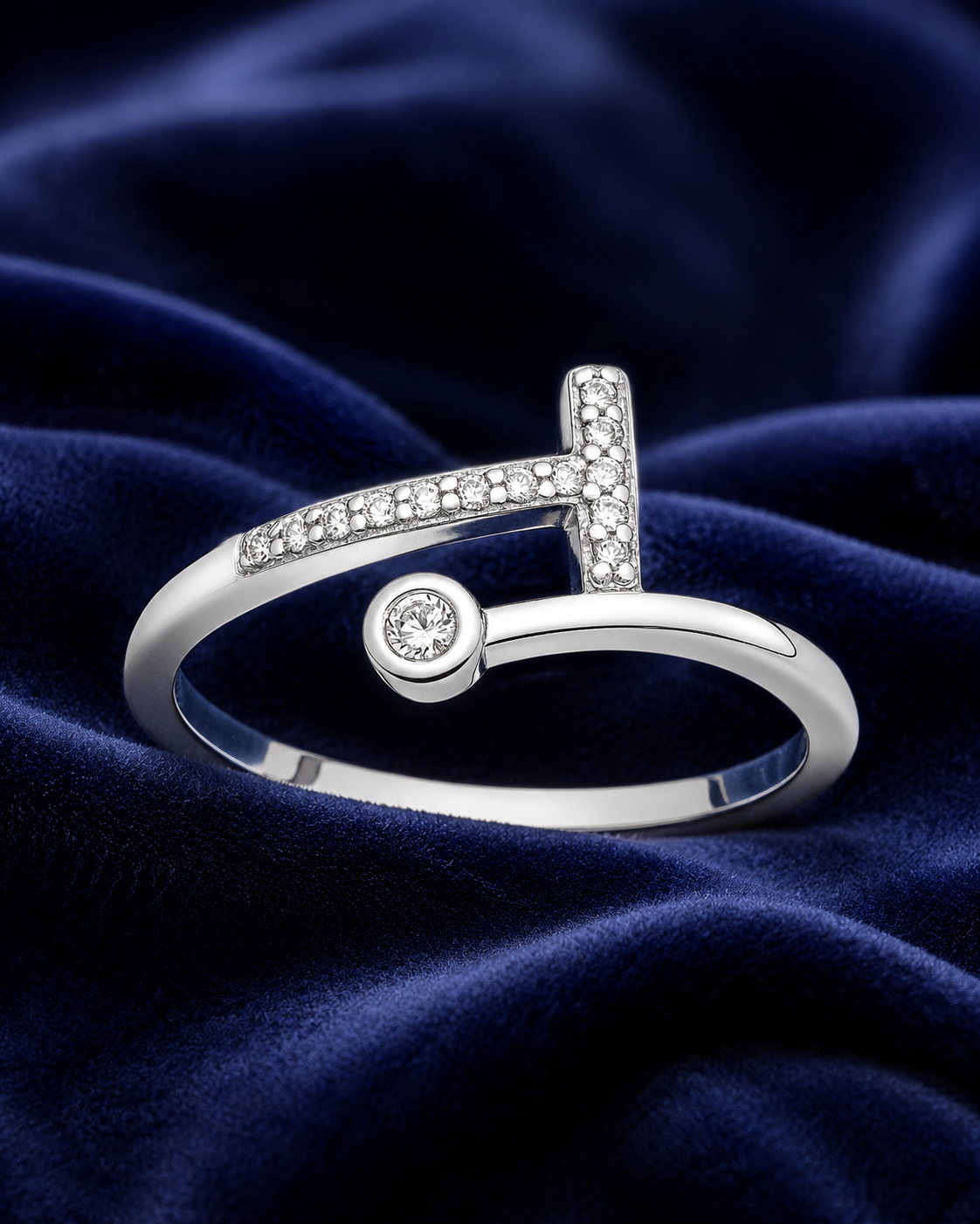 HUG ME  925 STERLING SILVER RING