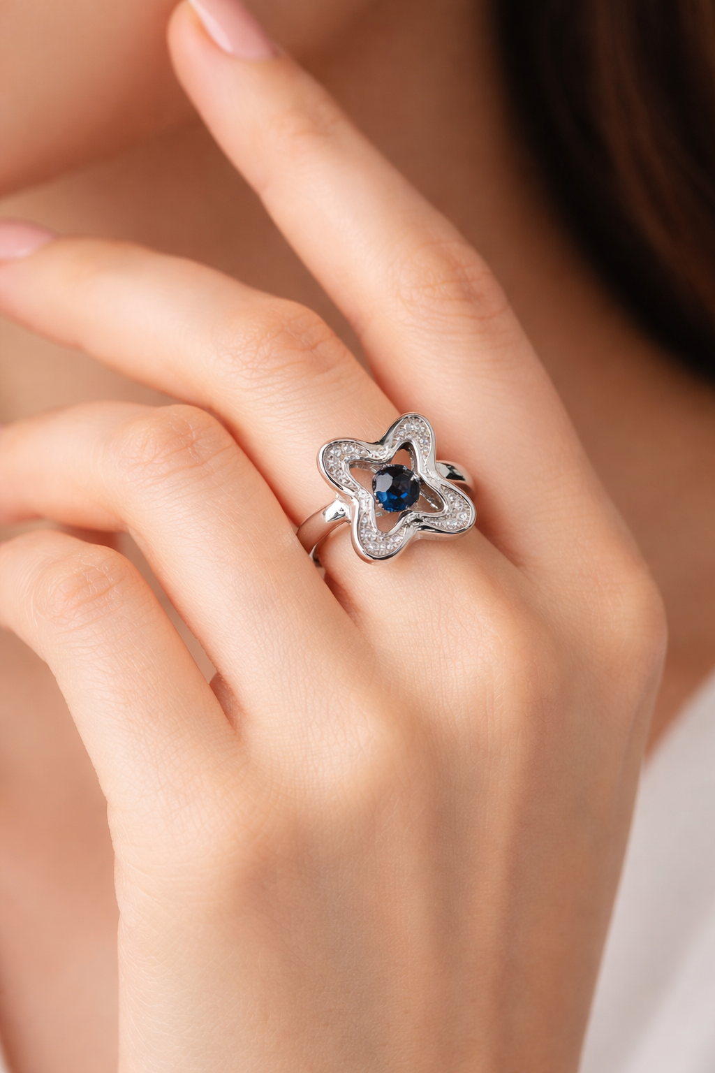 IYAMY 925 Hallmarked Sterling Silver Blue Floral Halo Designer Ring