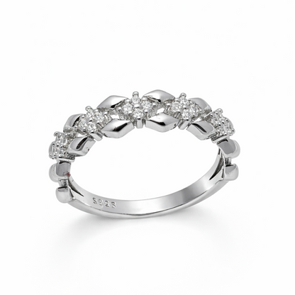 IYAMY 925 Hallmarked Sterling Silver Diamond-Style Floral Band Ring
