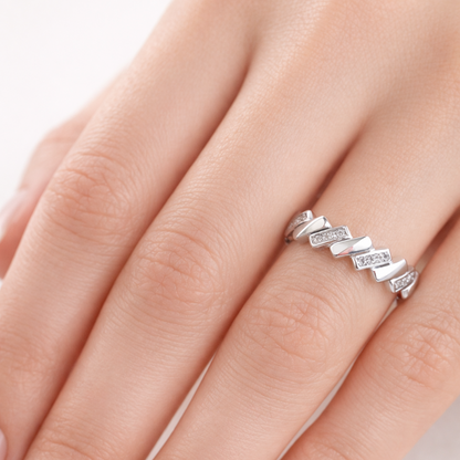 IYAMY 925 Hallmarked Sterling Silver Zigzag Sparkle Designer Band Ring