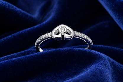 CORE OF LOVE 925 STERLING SILVERRING
