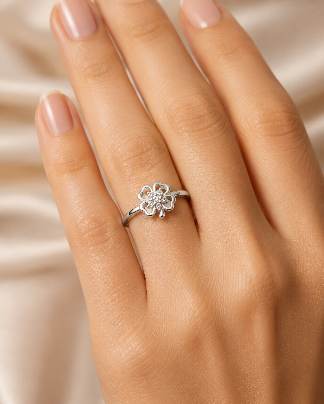 FLORAL GLOW 925 STERLING SILVER RING