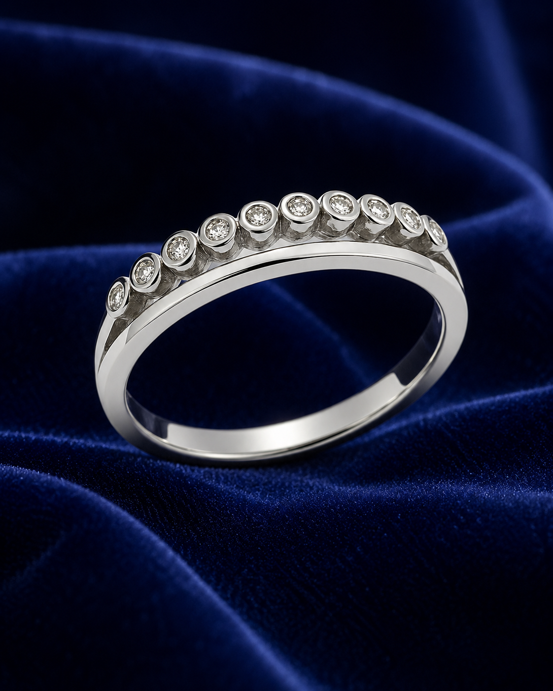 RADIANCE ROW 925 STERLING SILVER RING