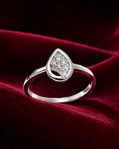 CRYSTAL DEW 925 STERLING SILVERRING