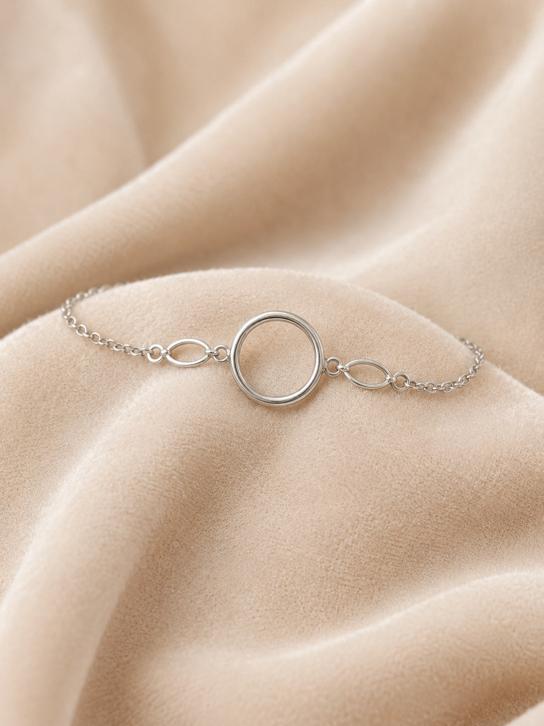 CIRAYA BOND SILVER NECKLACE