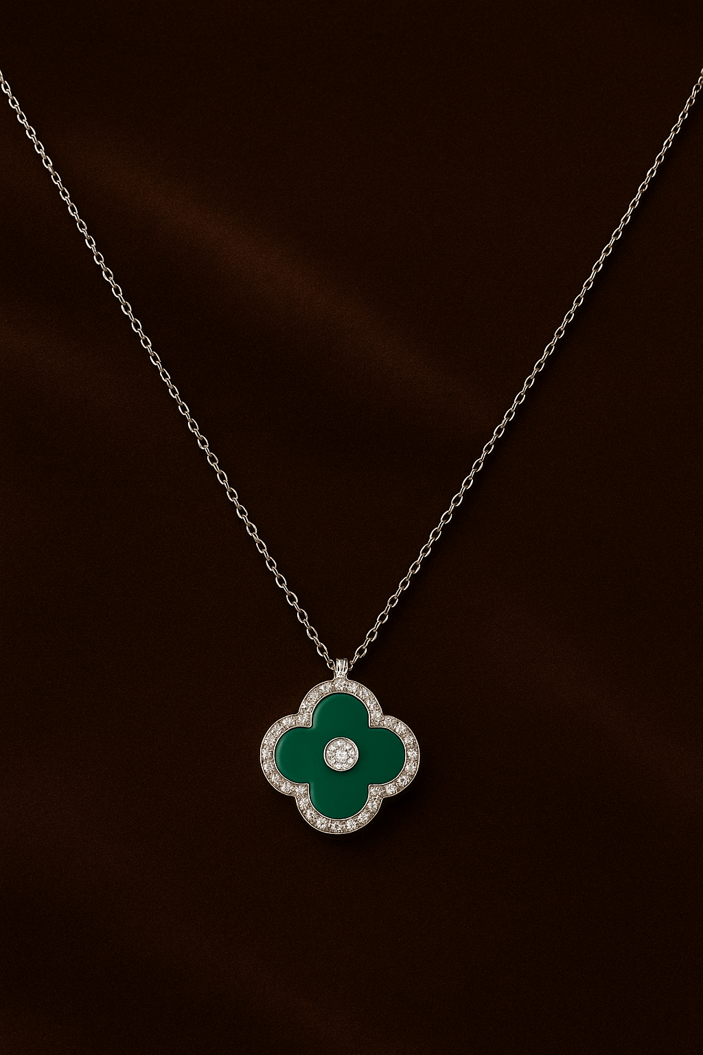 Iyamy Silver Flower Pendant Necklace – Pure Silver Elegance