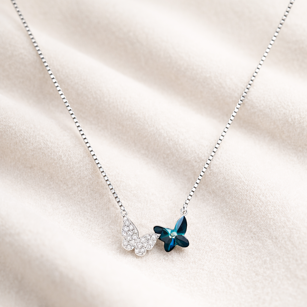 Iyamy Silver Necklace – Butterfly Pendant